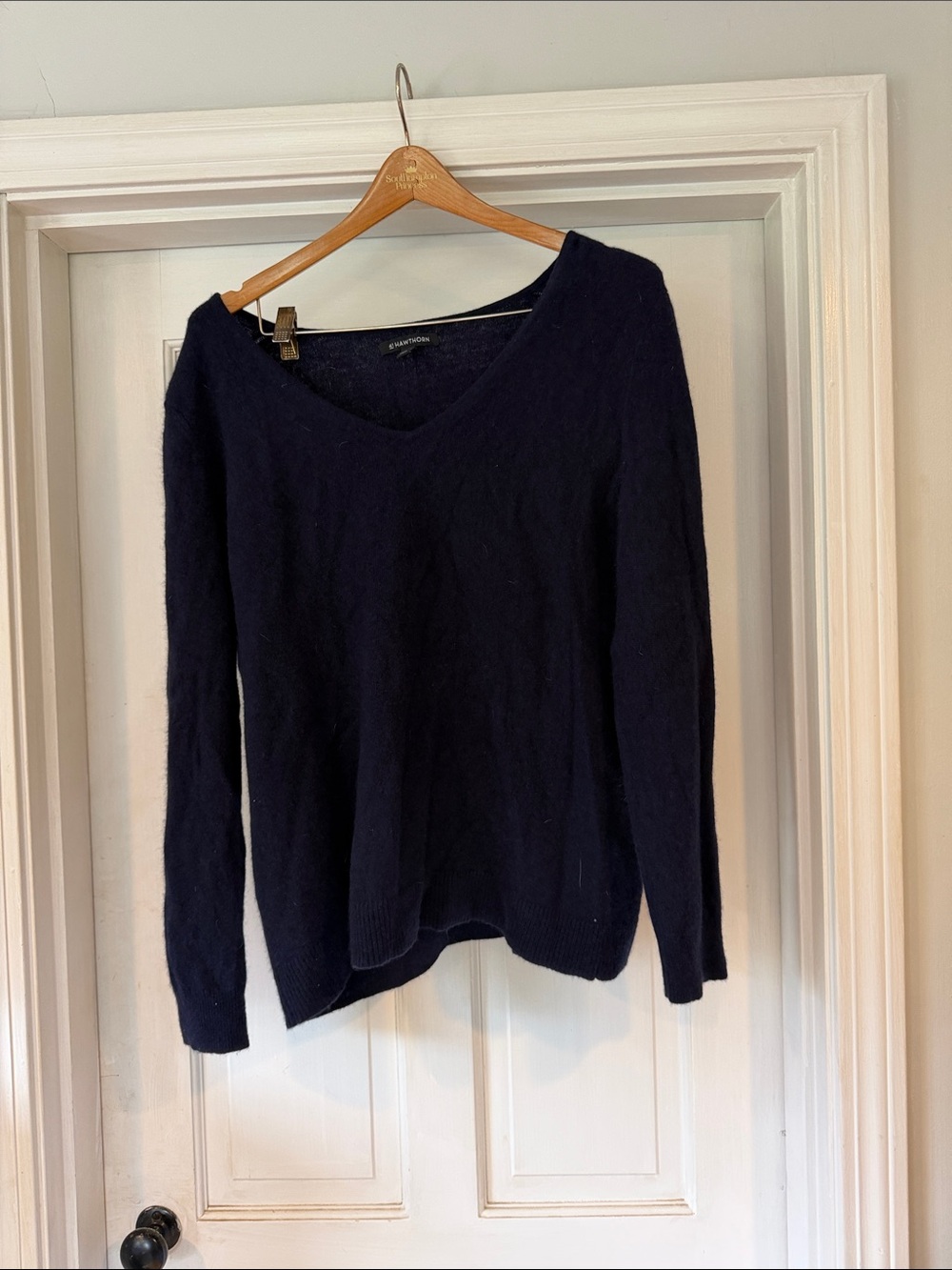 41 Hawthorn Navy V-Neck Lightweight Sweater